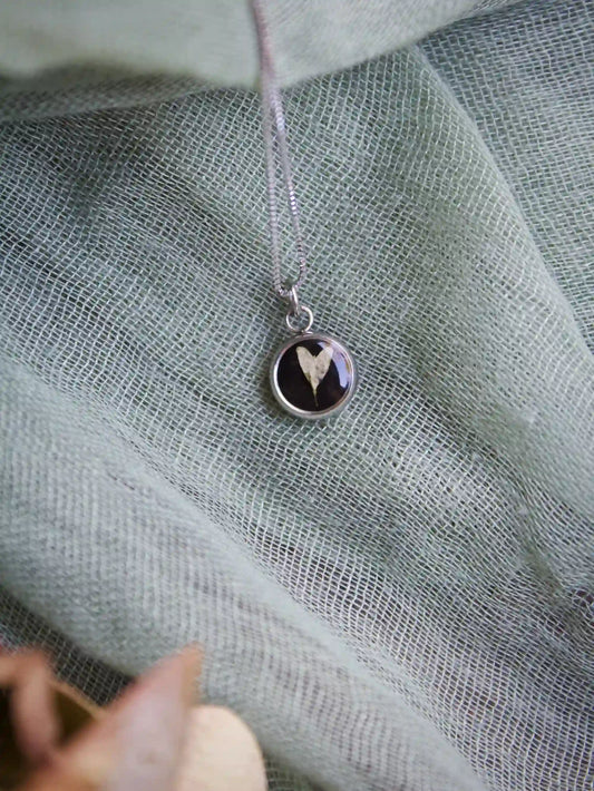 Collana Essenze Borsa del Pastore