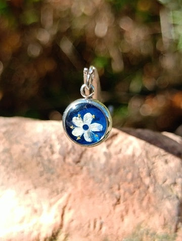 Ciondolo Sambuco, argento e blu